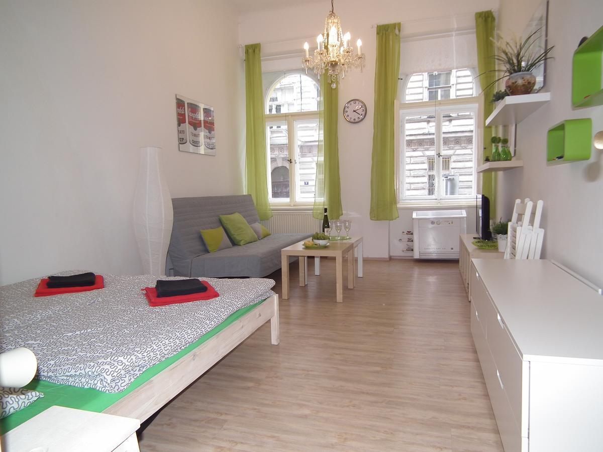 Apartment In The Centre Prague Ngoại thất bức ảnh
