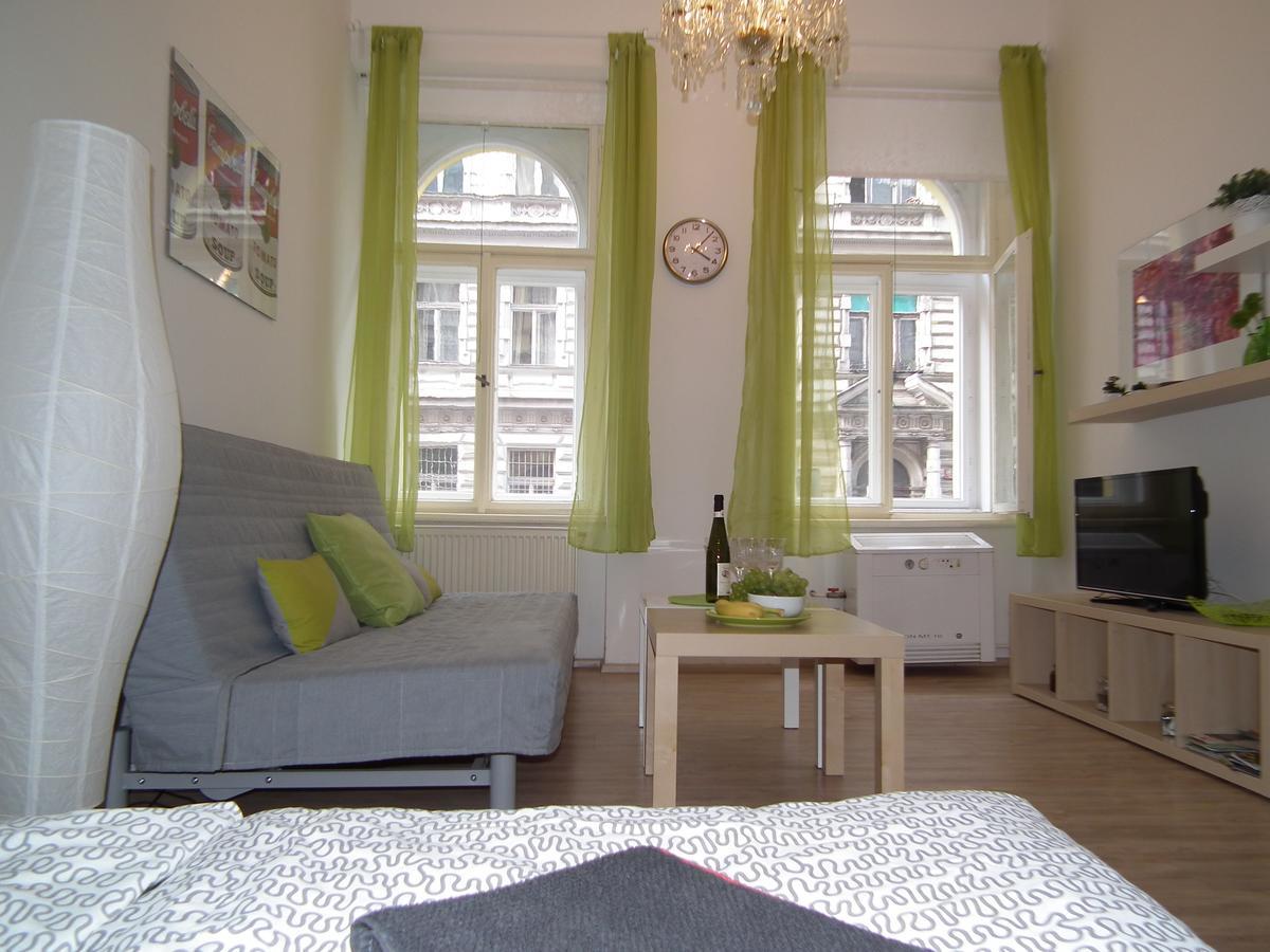 Apartment In The Centre Prague Ngoại thất bức ảnh